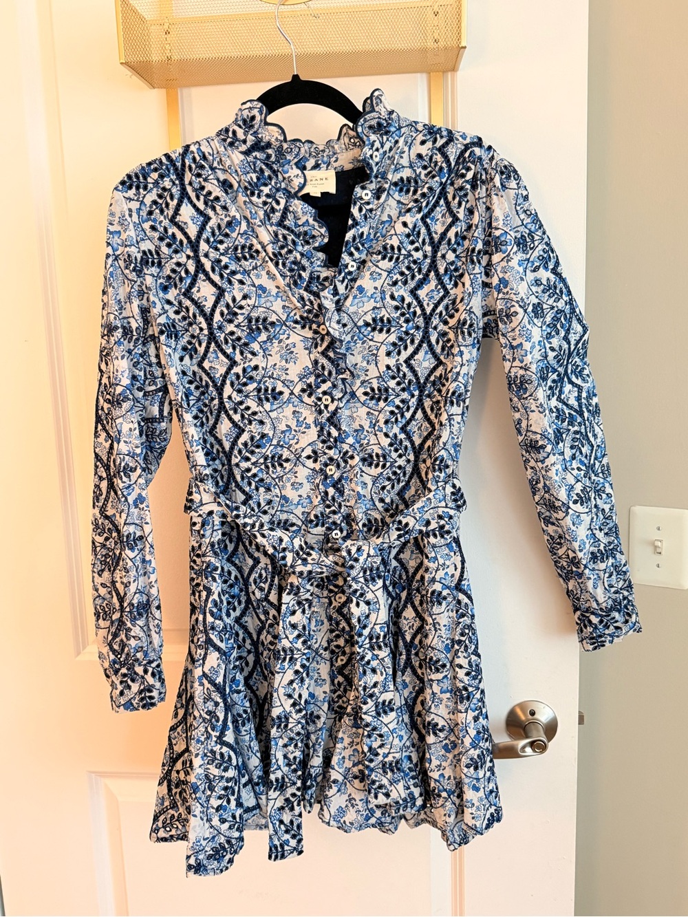 Sezane Blue & White Floral Button-Front Long Sleeve Dress